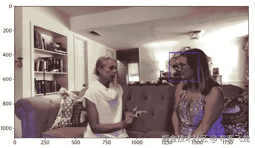 一个人在和另一个人交谈  自动生成的描述