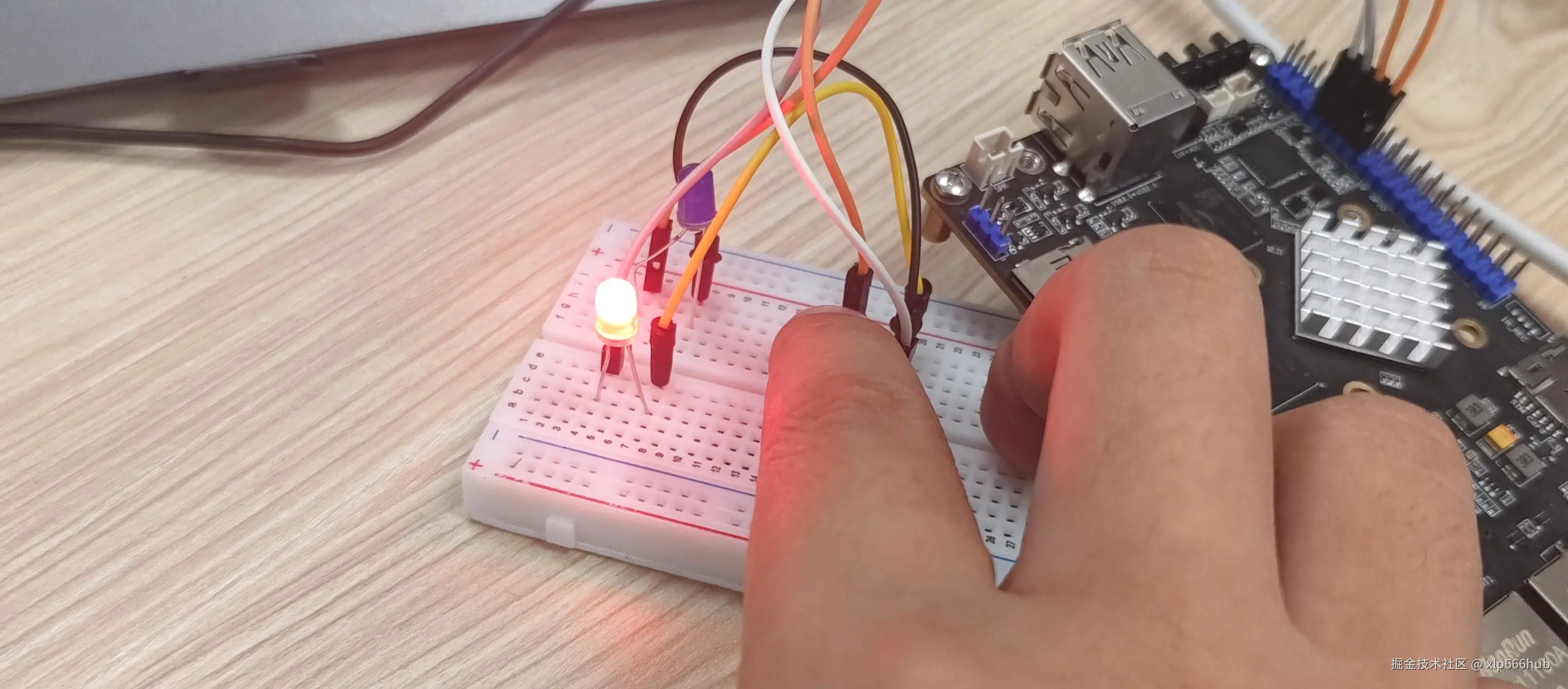 18. 按下按键现象.jpg