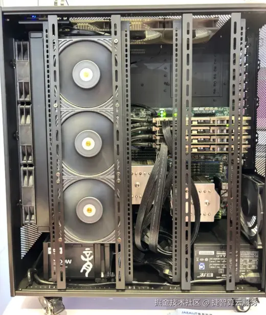 四卡塔式服务器.png